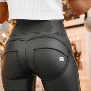 Freddy wr.up s/4 small black faux leather high waisted new nwt full length